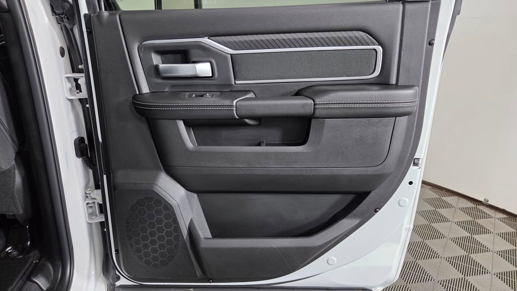 New 2025 RAM 2500 Big Horn image 30