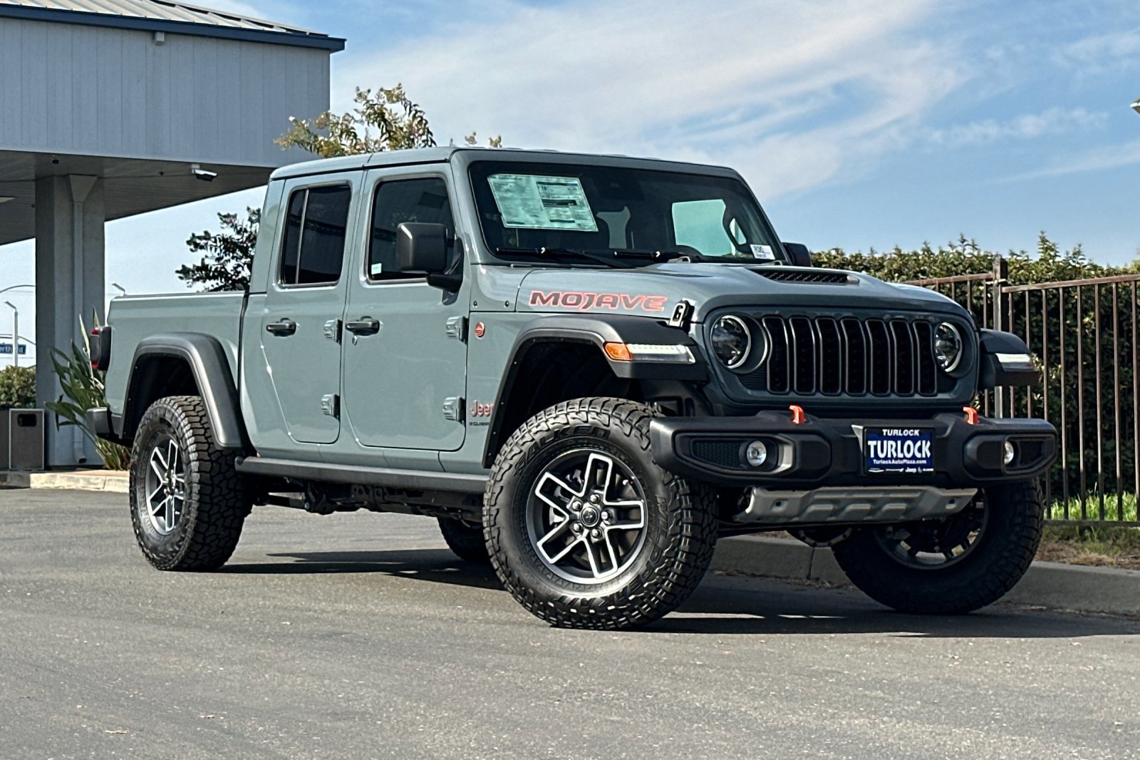 New 2025 Jeep Gladiator Mojave w/ Convenience Group image 2