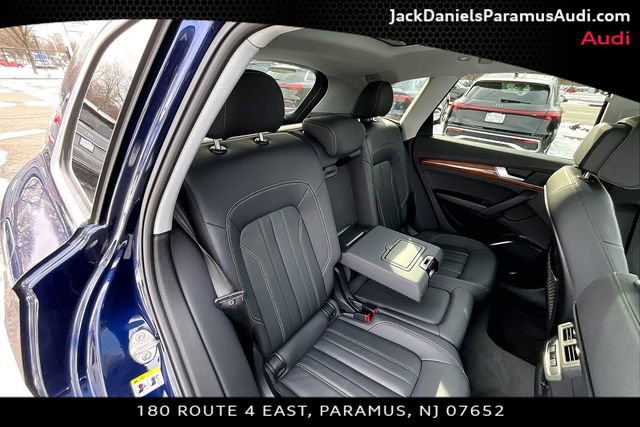 Used 2023 Audi Q5 2.0T Premium w/ Convenience Package image 19