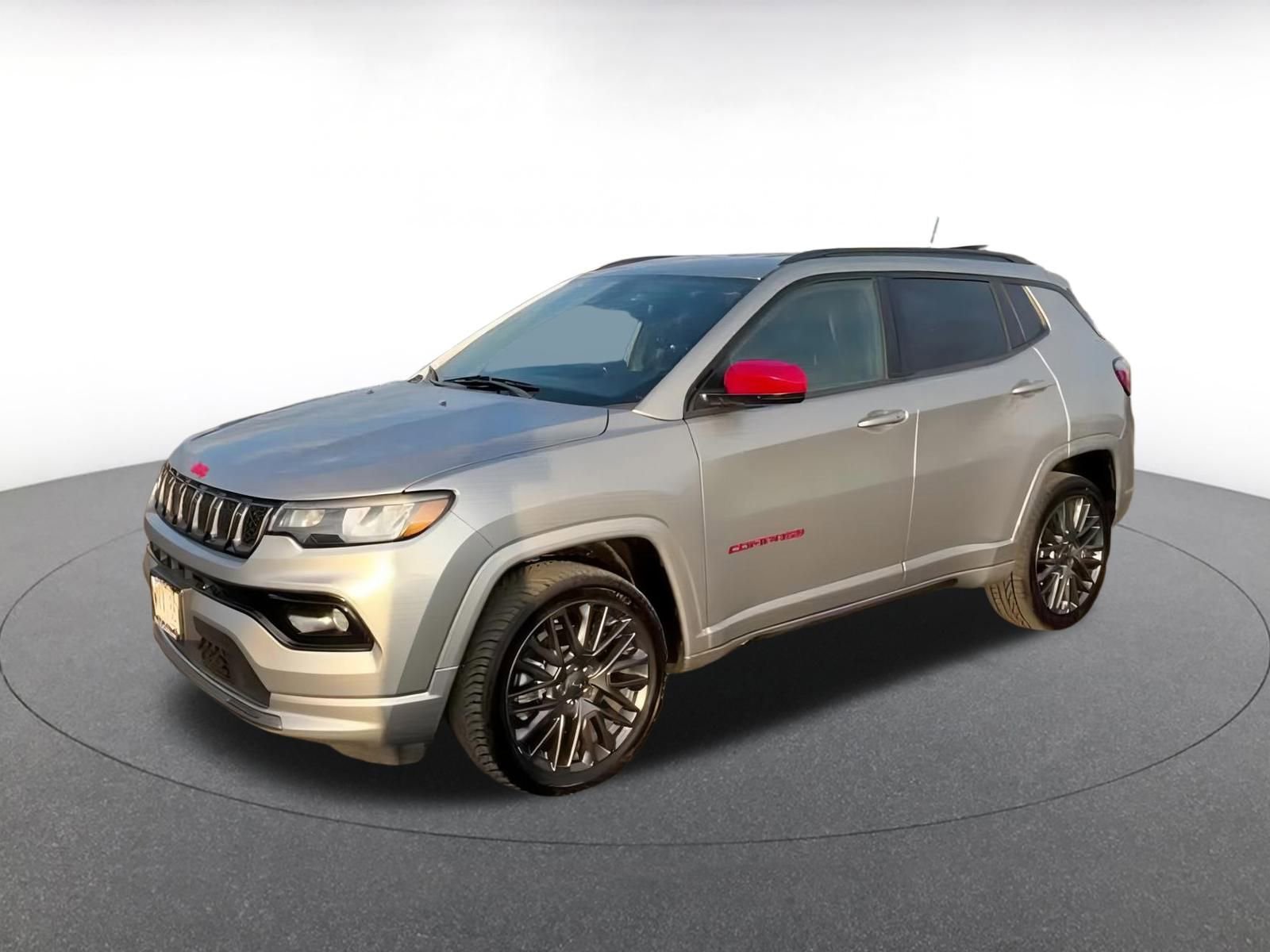 Used 2023 Jeep Compass Limited image 8