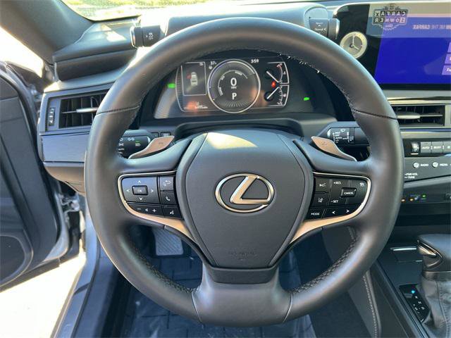 Certified 2025 Lexus ES 300h 300h image 12