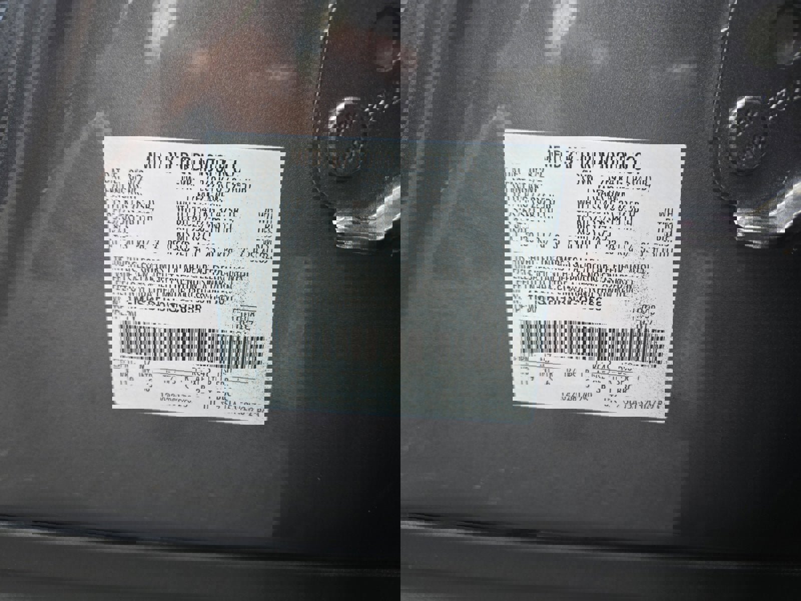 Certified 2022 Ford Explorer XLT w/ Equipment Group 202A image 28