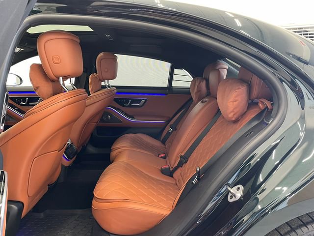 Used 2023 Mercedes-Benz S 580 4MATIC Sedan image 19