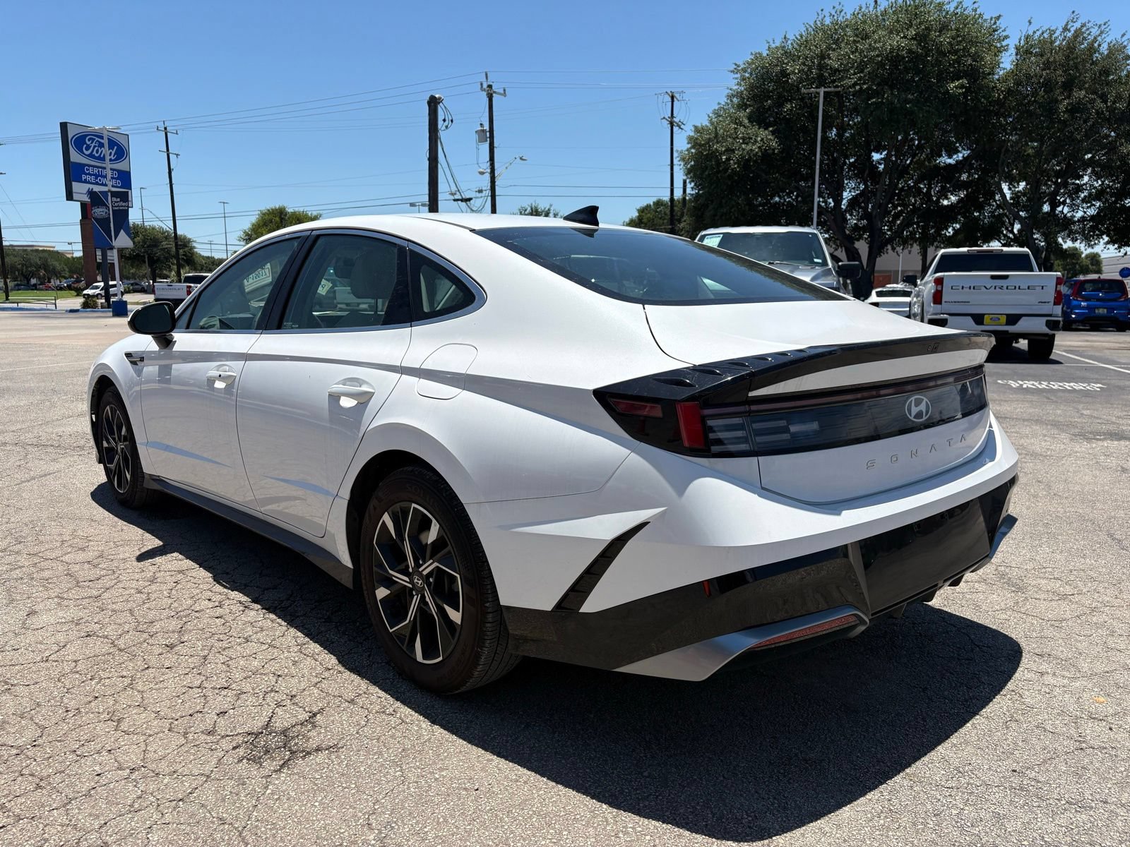Used 2025 Hyundai Sonata SEL FWD image 6