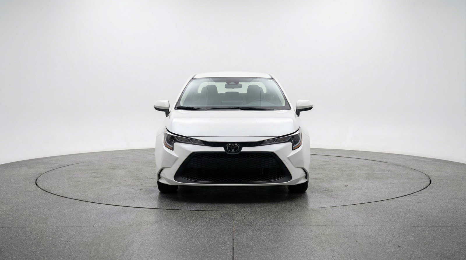 Used 2025 Toyota Corolla LE FWD image 2
