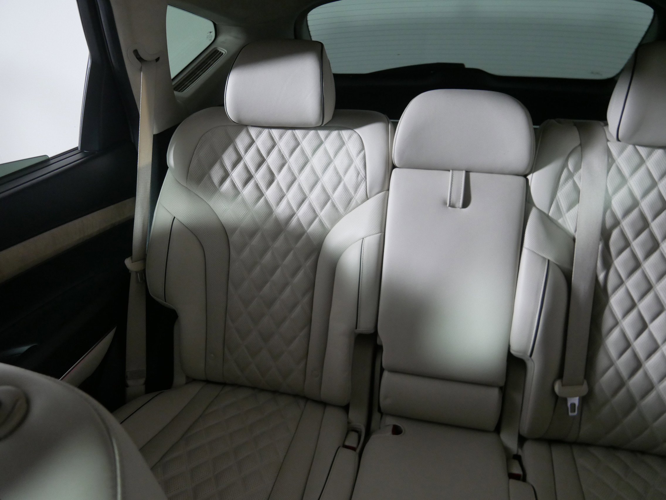 Used 2021 Genesis GV80 3.5T w/ Prestige Package 07 image 12