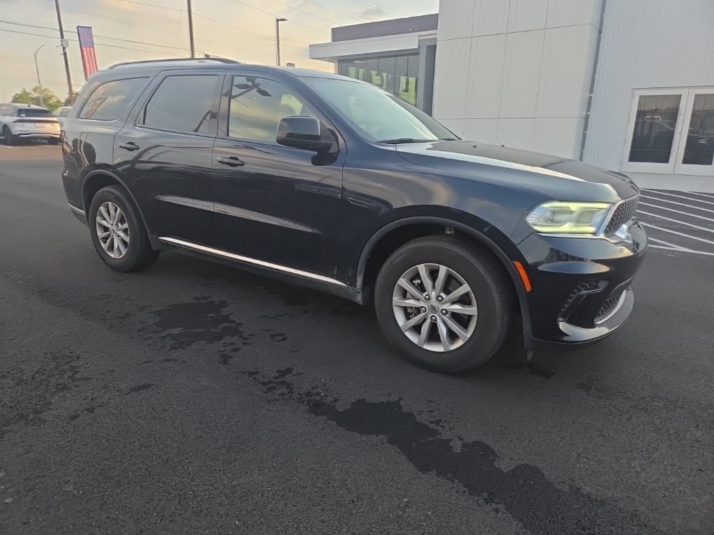 Used 2024 Dodge Durango SXT w/ 3rd Row Seating Group RWD image 18