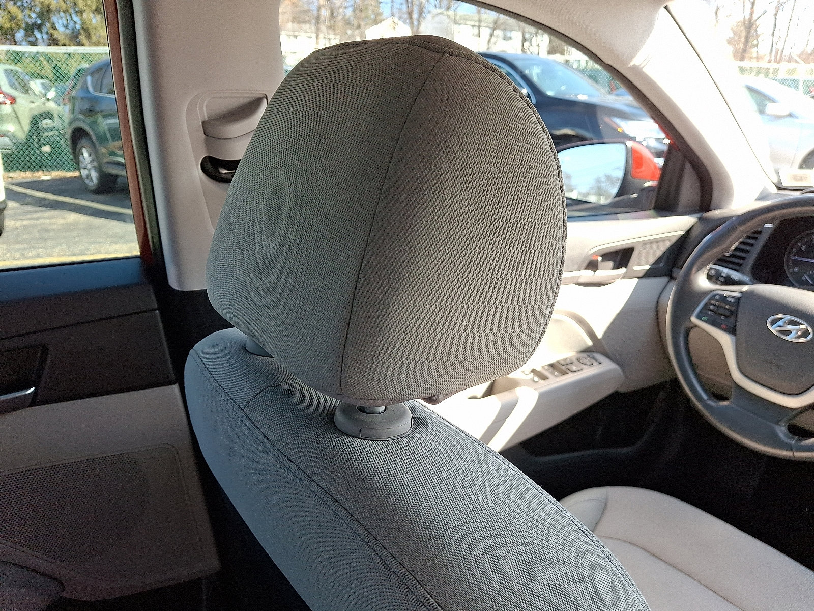 Used 2017 Hyundai Elantra SE w/ SE A/T Tech Package 03 FWD image 13