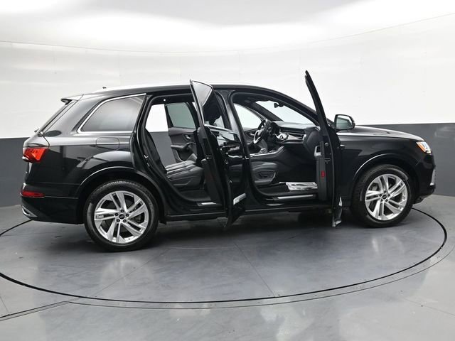 Used 2023 Audi Q7 3.0T Premium Plus image 35