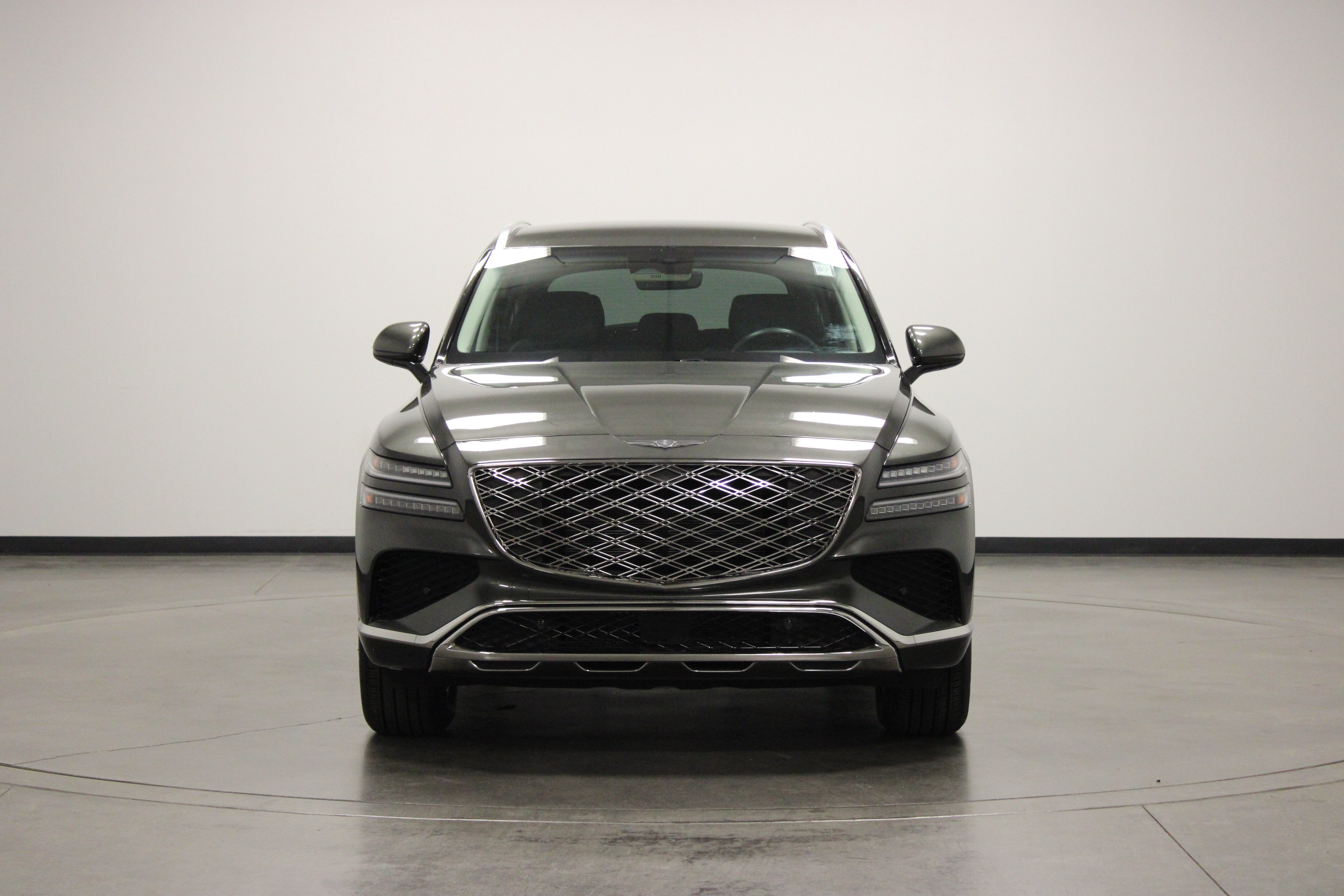 Used 2025 Genesis GV80 2.5T Standard AWD/4WD image 3