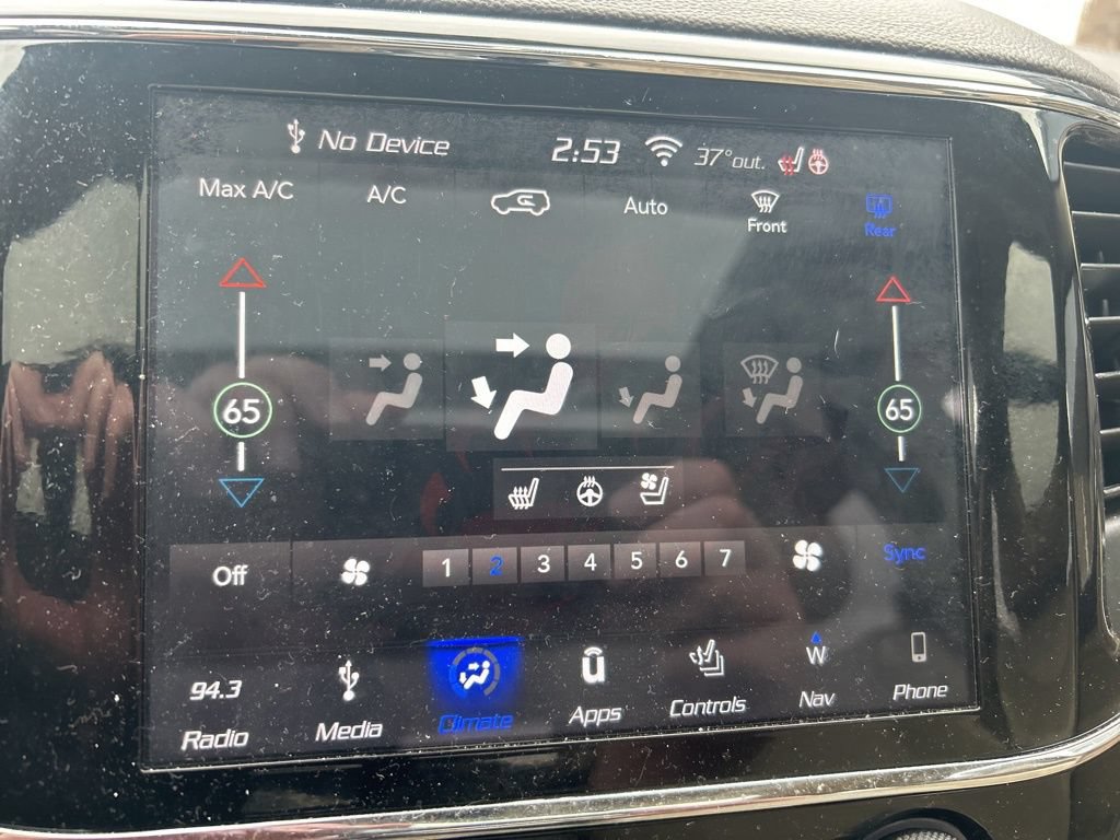 Used 2019 Jeep Grand Cherokee Overland AWD/4WD image 27