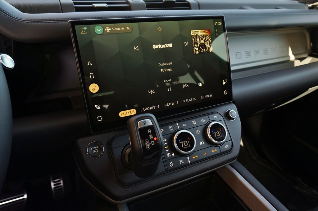 New 2026 Land Rover Defender 130 V8 AWD/4WD image 20