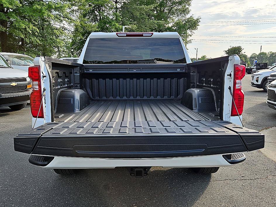 New 2026 Chevrolet Silverado 1500 Custom AWD/4WD image 5
