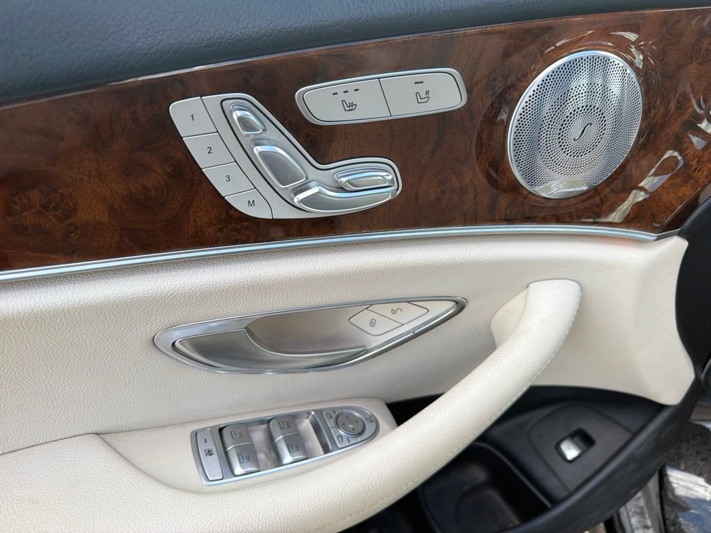 Certified 2018 Mercedes-Benz E 300 4MATIC image 13