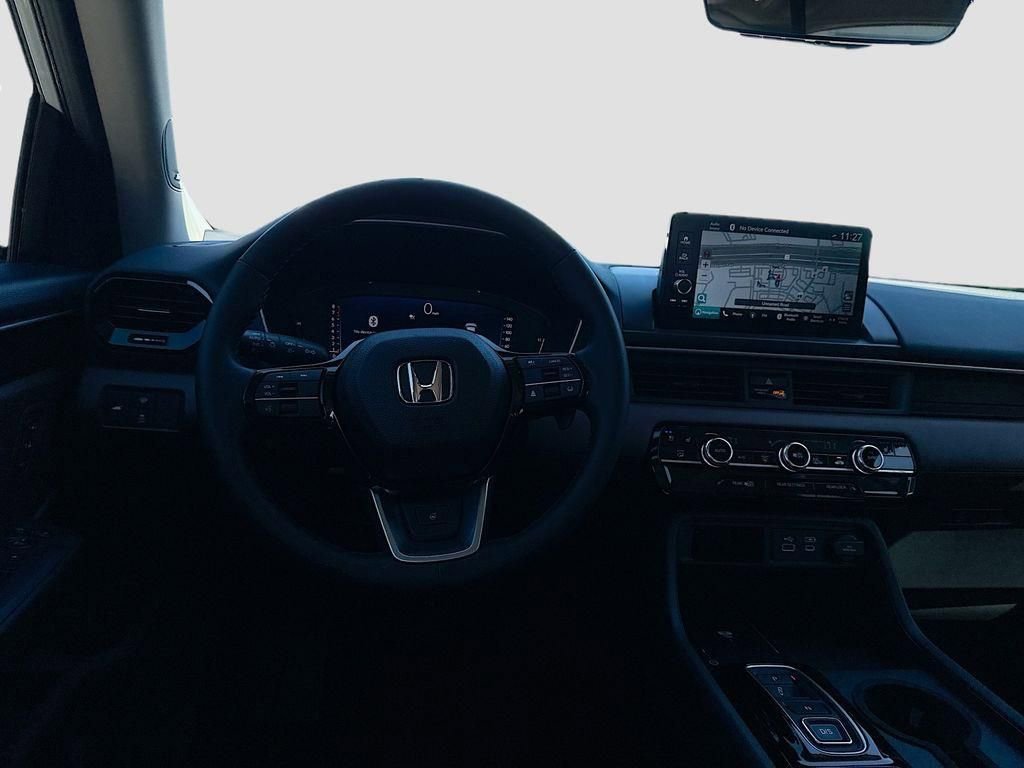 Used 2025 Honda Pilot Elite image 23