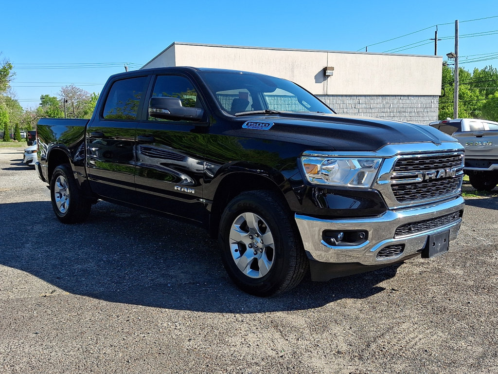 Used 2023 RAM 1500 Big Horn AWD/4WD image 7
