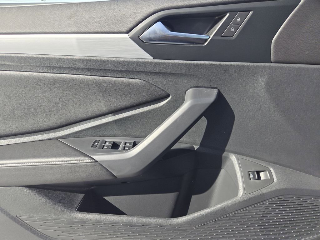New 2026 Volkswagen Jetta Sport FWD image 17