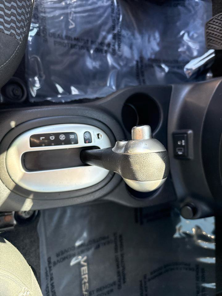 Used 2018 Nissan Versa Note SV image 22