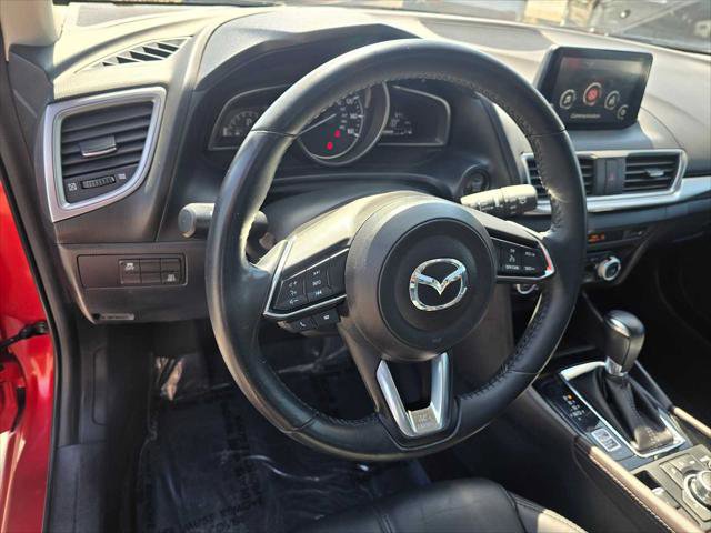 Used 2017 MAZDA MAZDA3 Touring image 26