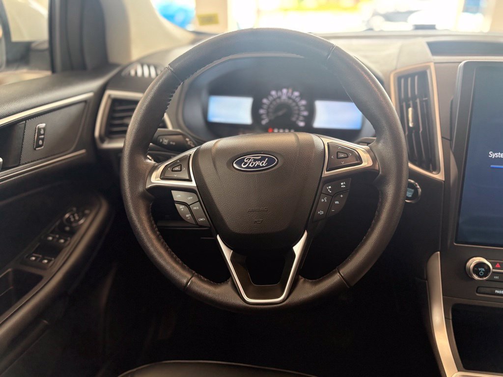 Used 2023 Ford Edge SEL AWD/4WD image 18