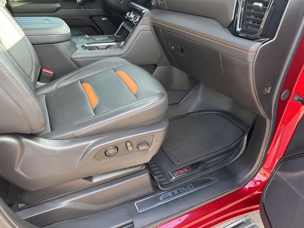 Used 2024 GMC Sierra 2500 AT4 w/ AT4 Premium Plus Package image 16