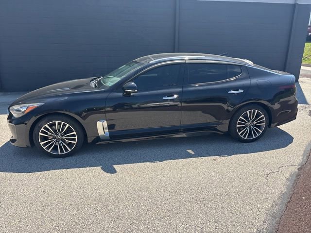 Used 2018 Kia Stinger Premium AWD/4WD image 1