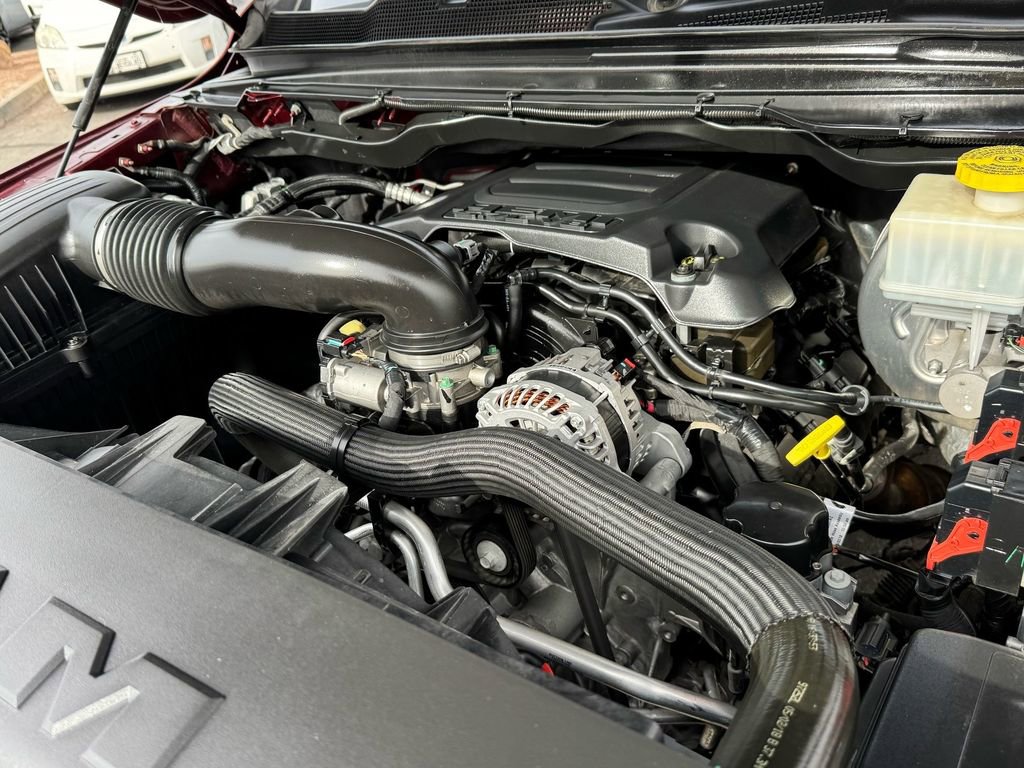 Used 2019 RAM 1500 Laramie image 21