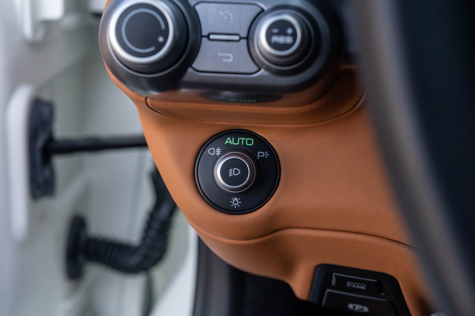 Certified 2019 Ferrari 812 Superfast image 32