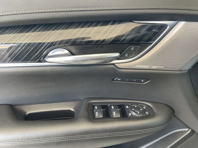 Used 2021 Cadillac XT6 Premium Luxury FWD image 24