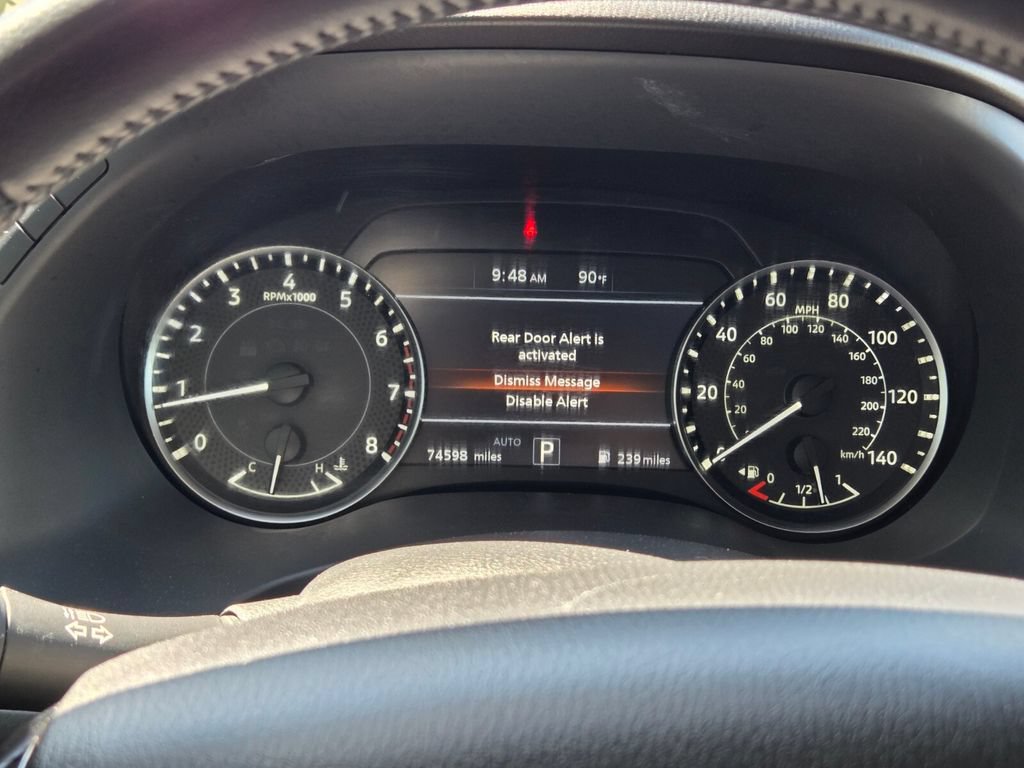 Used 2022 Nissan Armada SL w/ Captain's Chairs Package AWD/4WD image 26