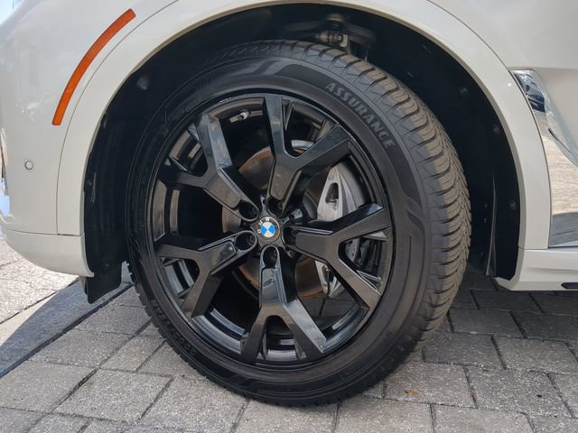 Used 2020 BMW X7 xDrive40i w/ Cold Weather Package AWD/4WD image 35