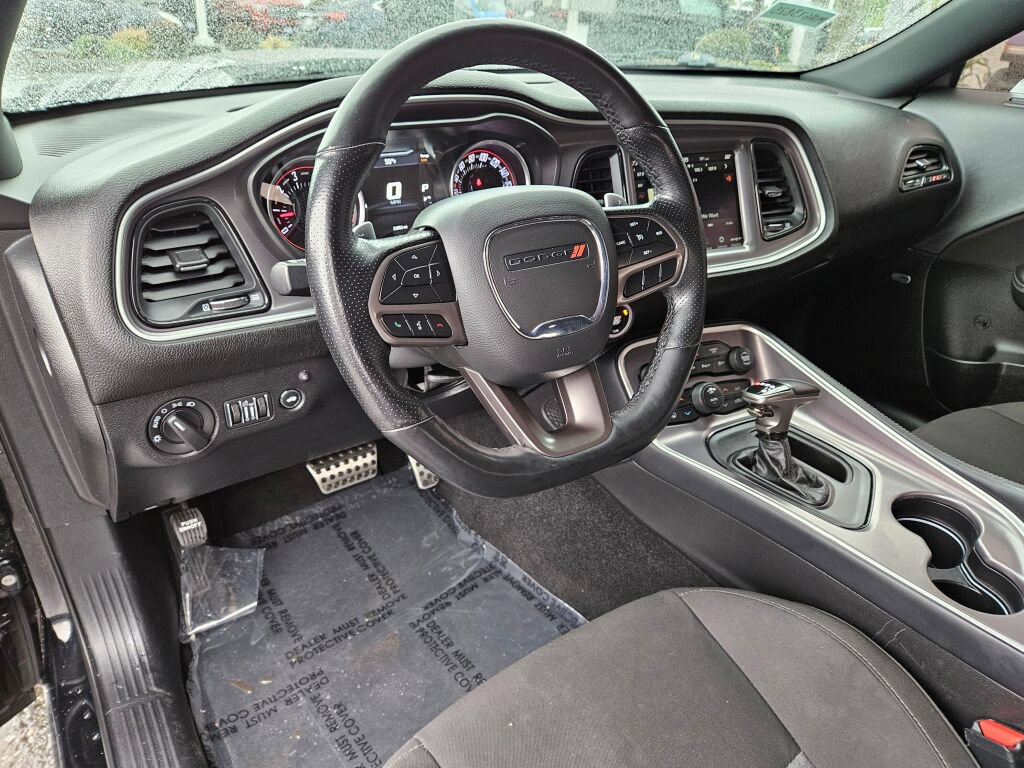 Used 2021 Dodge Challenger R/T Scat Pack RWD image 21