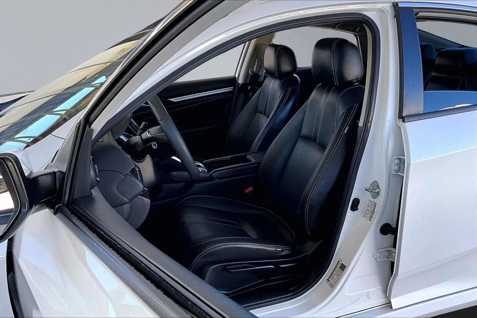 Used 2017 Honda Civic EX image 18