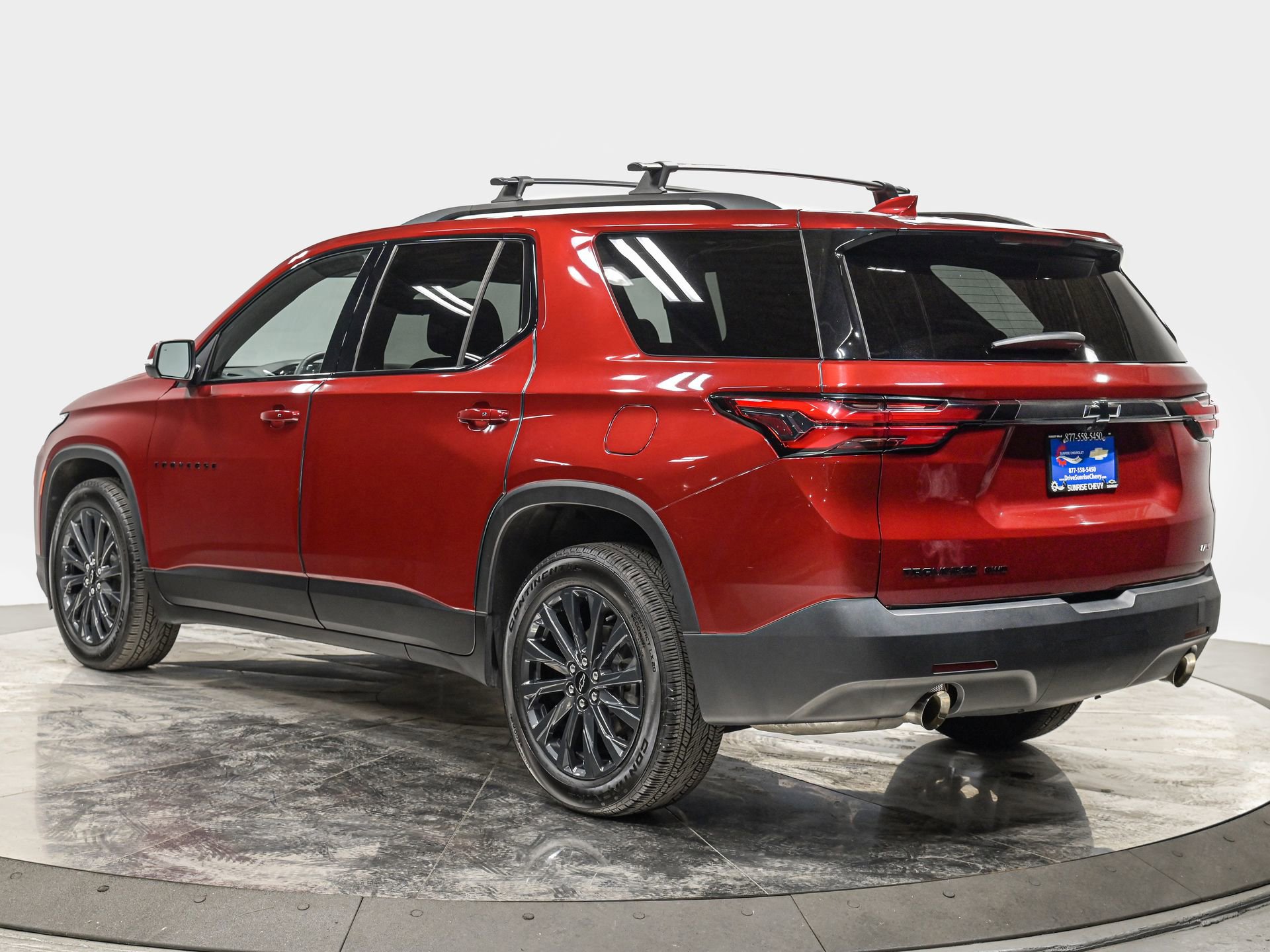 Used 2023 Chevrolet Traverse RS w/ LPO, Floor Liner Package AWD/4WD image 4