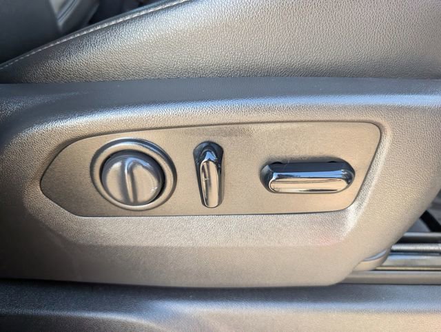 Used 2019 Chevrolet Silverado 1500 LTZ w/ LTZ Premium Package image 27