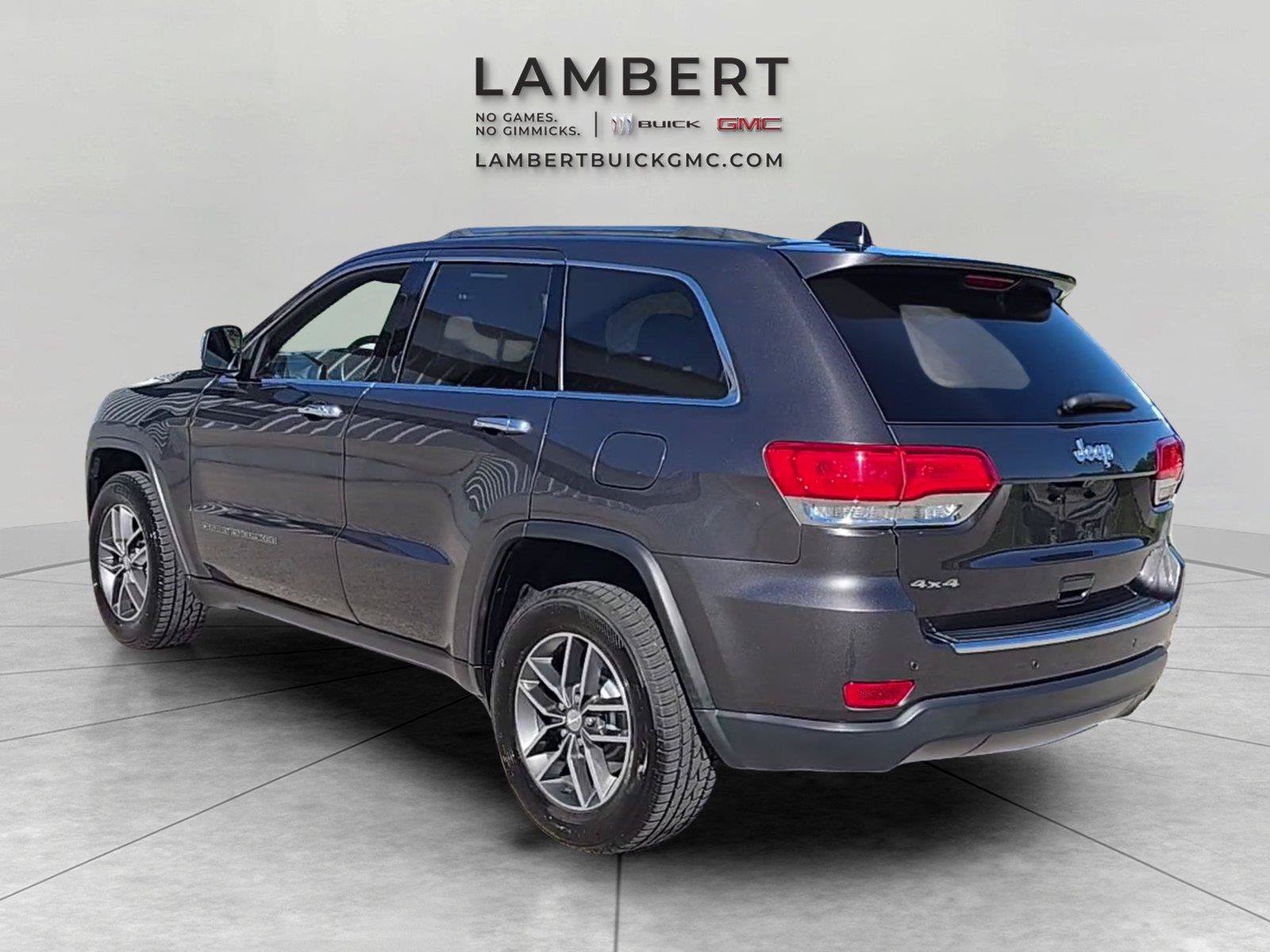 Used 2018 Jeep Grand Cherokee Limited w/ Luxury Group II AWD/4WD image 3