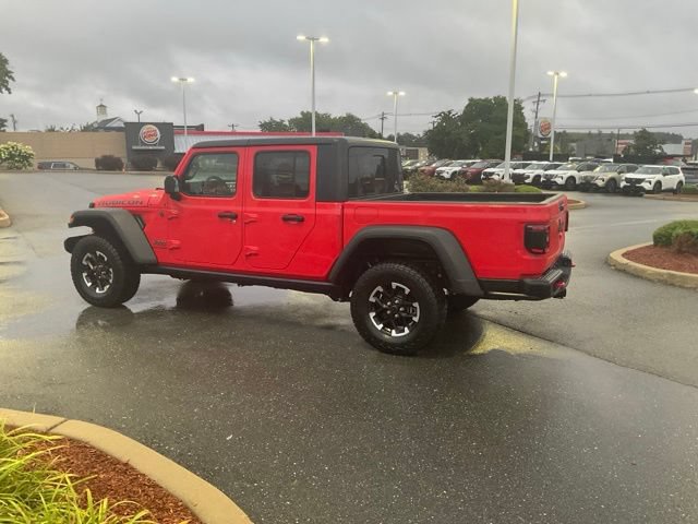 Used 2026 Jeep Gladiator Rubicon AWD/4WD image 4
