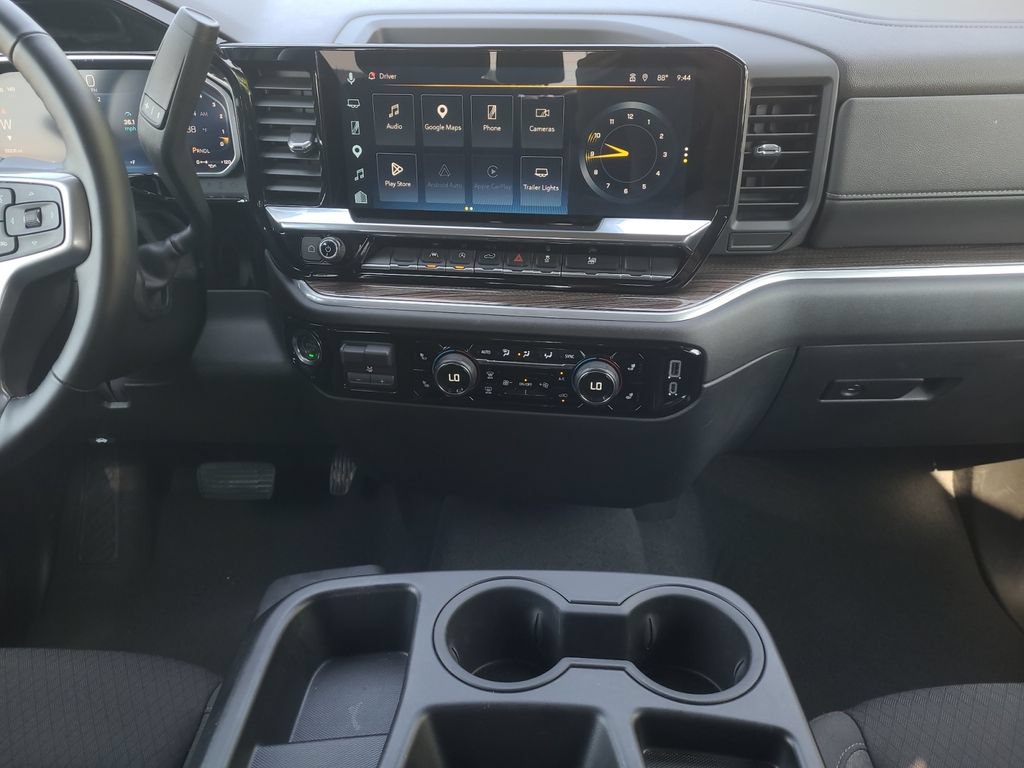 Used 2026 Chevrolet Silverado 1500 LT AWD/4WD image 11