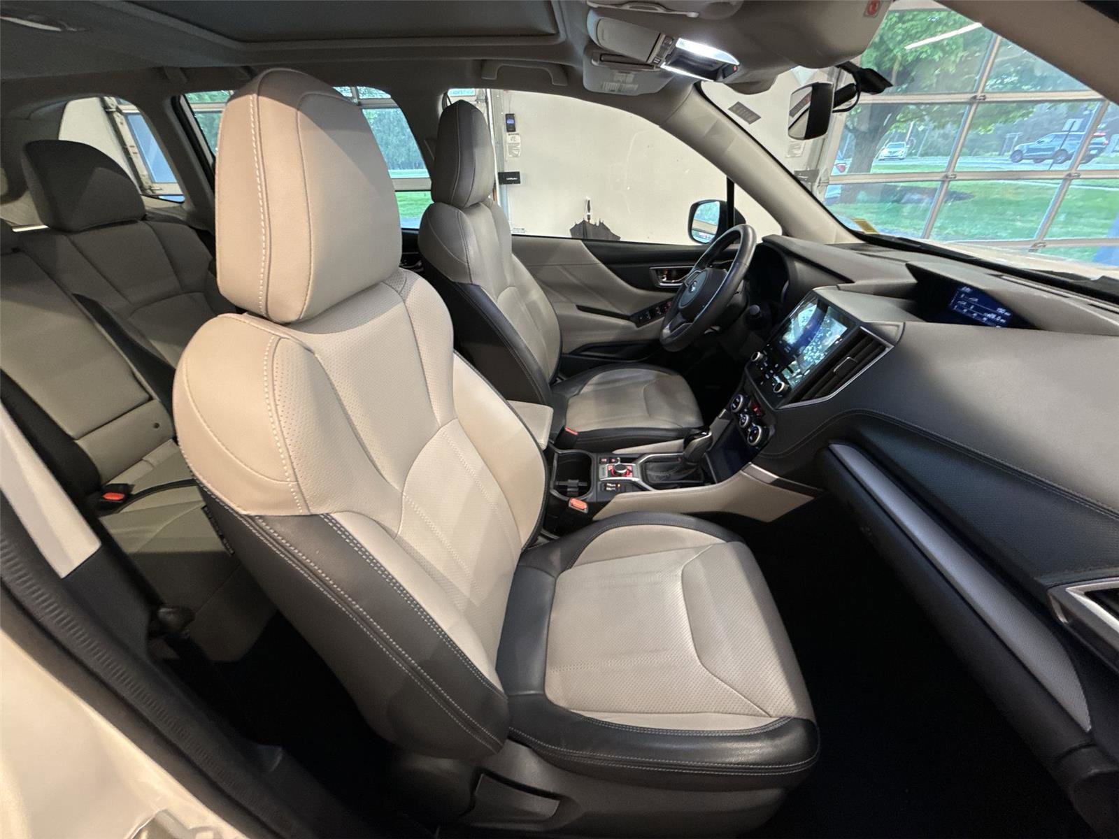 Used 2020 Subaru Forester Limited AWD/4WD image 26