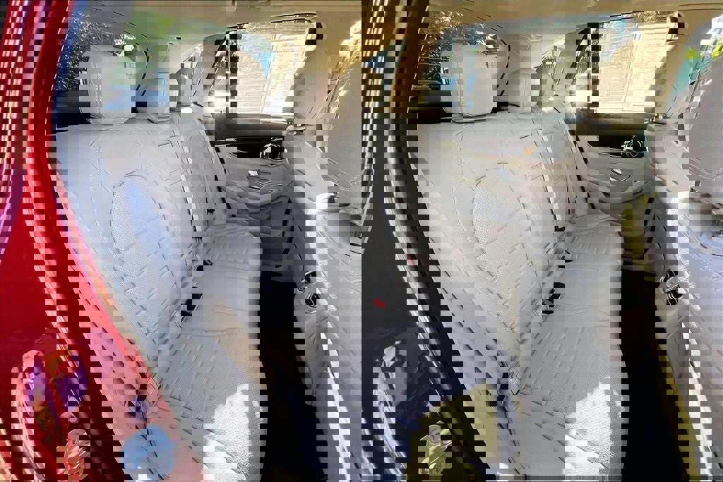 Used 2021 Mercedes-Benz GLC 300 4MATIC w/ Premium Package image 20