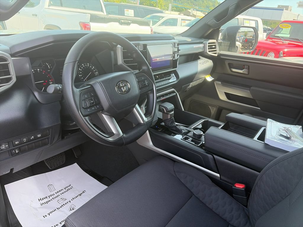 New 2026 Toyota Tundra SR5 AWD/4WD image 10