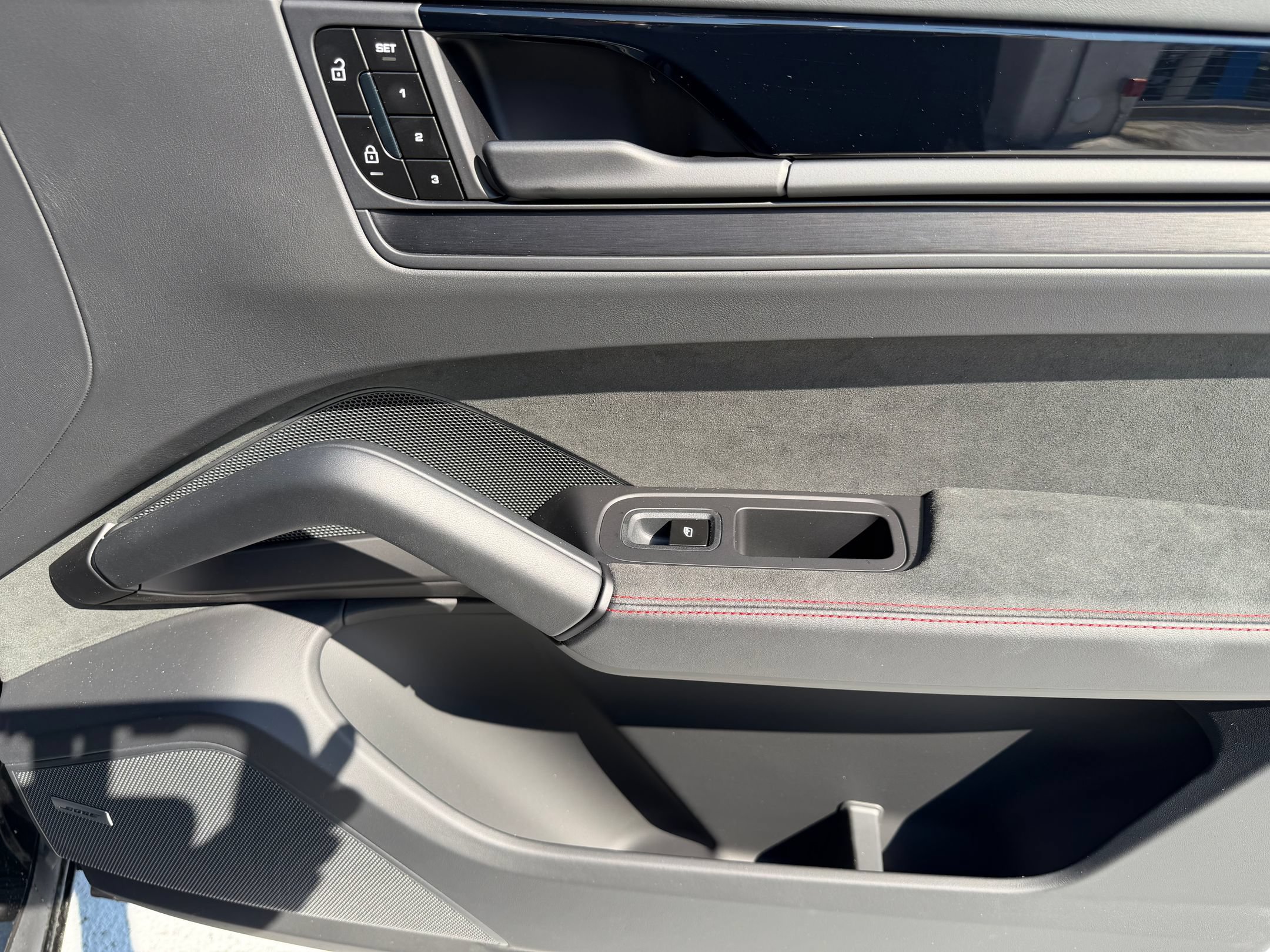New 2026 Porsche Cayenne GTS AWD/4WD image 12