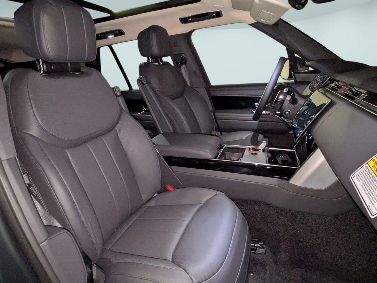 New 2026 Land Rover Range Rover SE AWD/4WD image 30