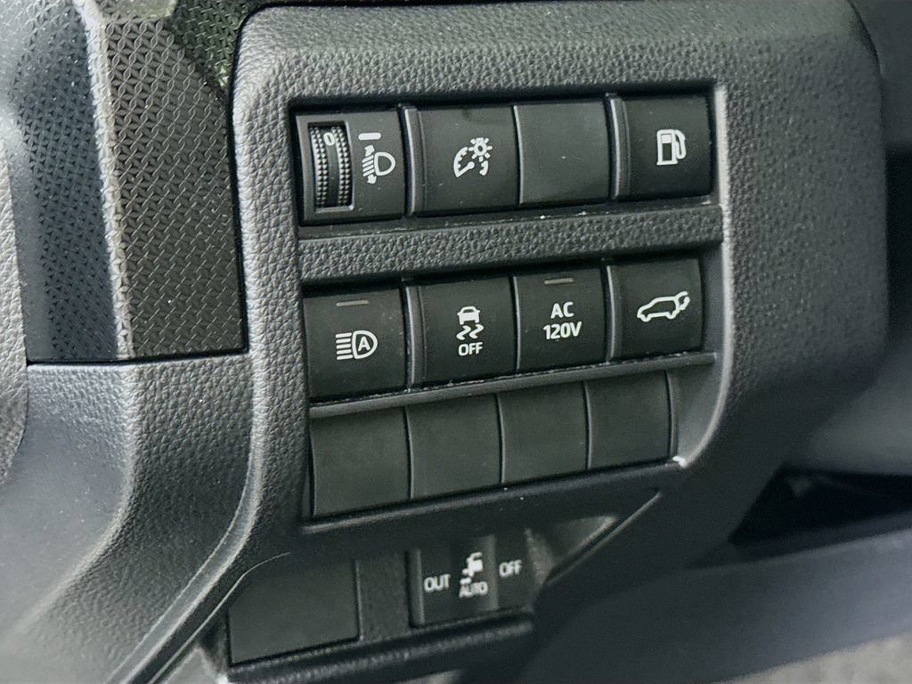 Certified 2025 Toyota 4Runner Limited AWD/4WD image 20