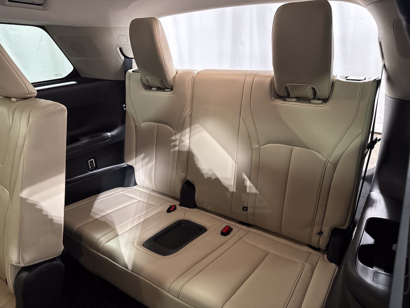 Used 2022 INFINITI QX60 Luxe w/ Performance Audio Package AWD/4WD image 24