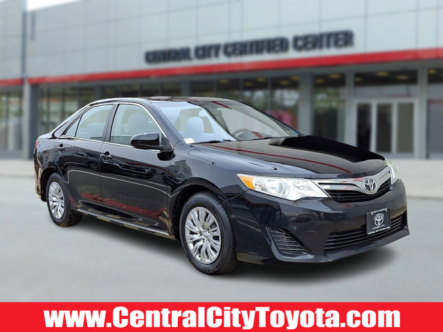 Used 2014 Toyota Camry LE