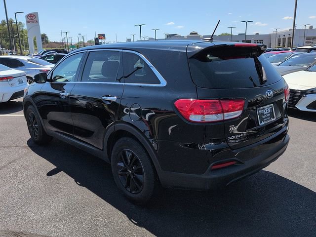 Used 2016 Kia Sorento L FWD image 5