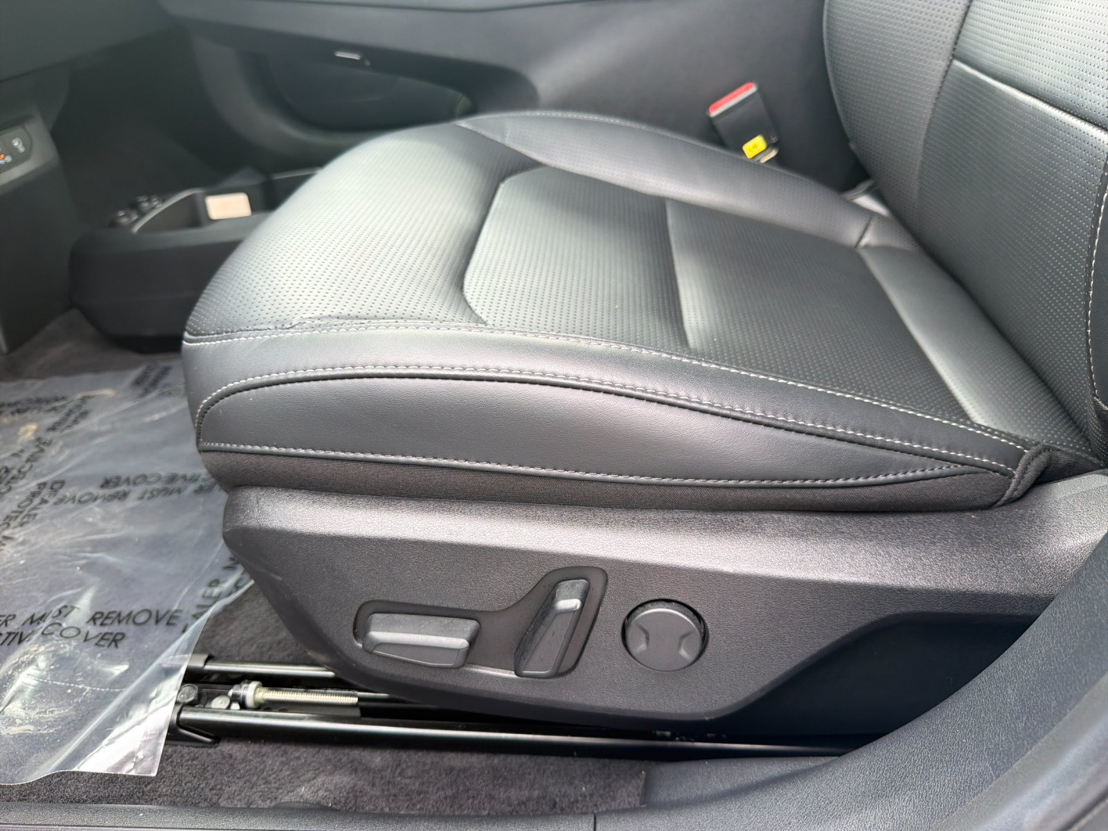 Used 2025 Kia EV6 Wind RWD image 13