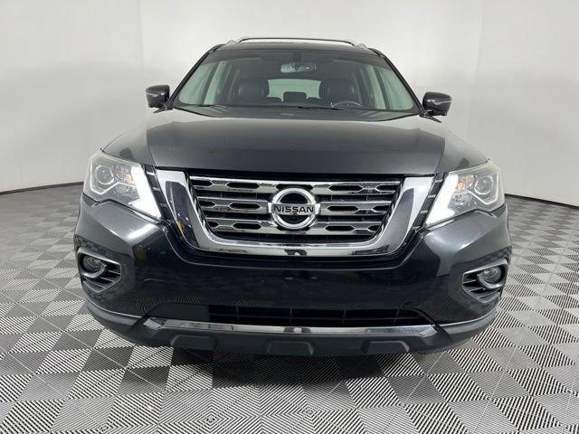 Used 2020 Nissan Pathfinder Platinum FWD image 5