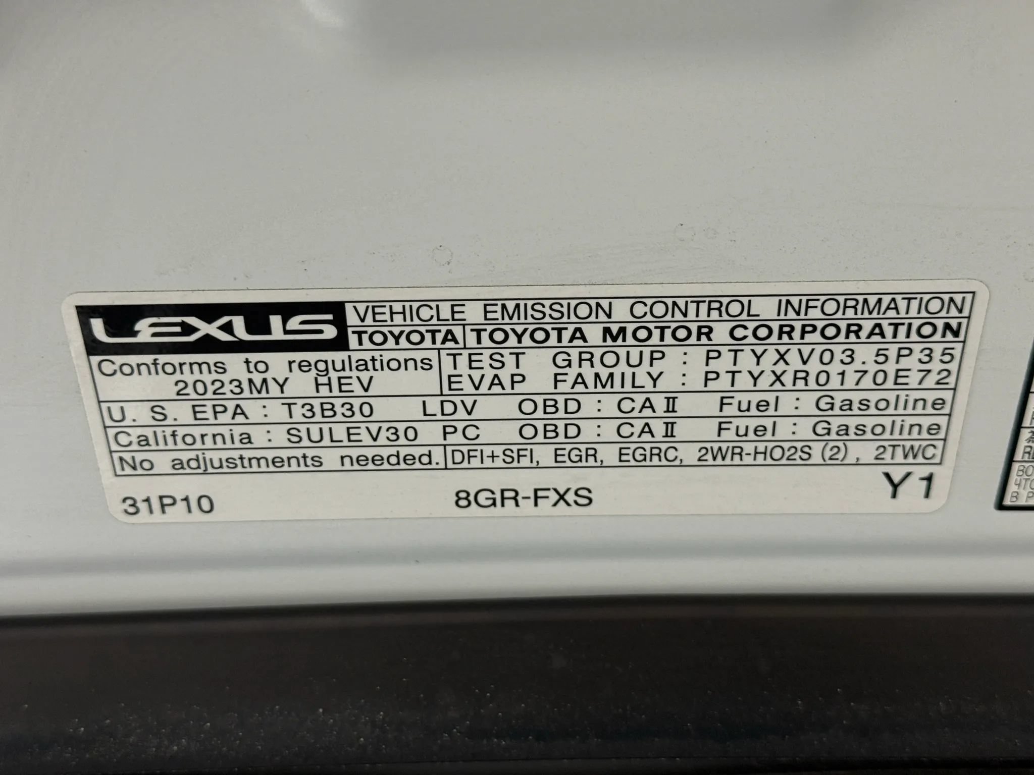Used 2023 Lexus LC 500h w/ Dynamic Handling Package RWD image 94